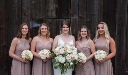 Club Wed & Beyond – Floral Boutique