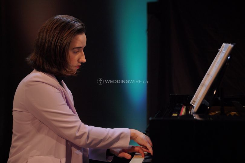 Diana Alecu Piano