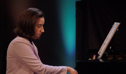 Diana Alecu Piano