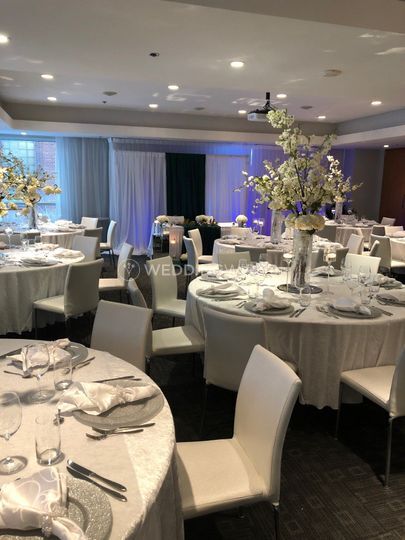 Warwick Le Crystal Montréal