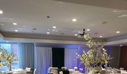 Warwick Le Crystal Montréal