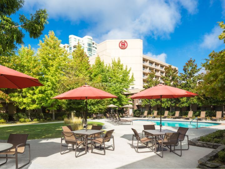 Sheraton Vancouver Airport Hotel