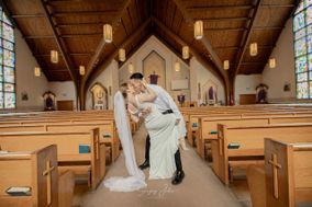 SANJAY JOHN PHOTOGRAPHY INC