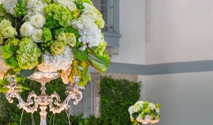 Flora & Leo