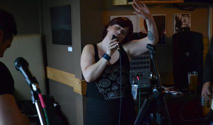Laurel Smith Entertainment