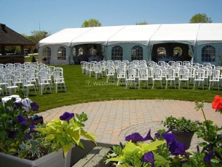Stone Tree Golf & Fitness Club