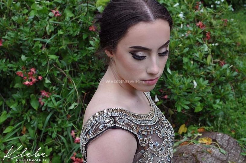 Amanda Hopwood Makeup