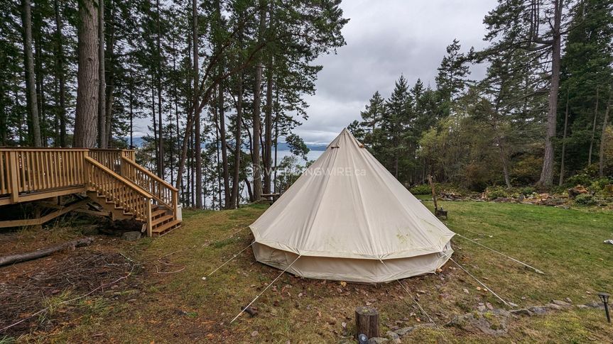 Otter Shores Resort