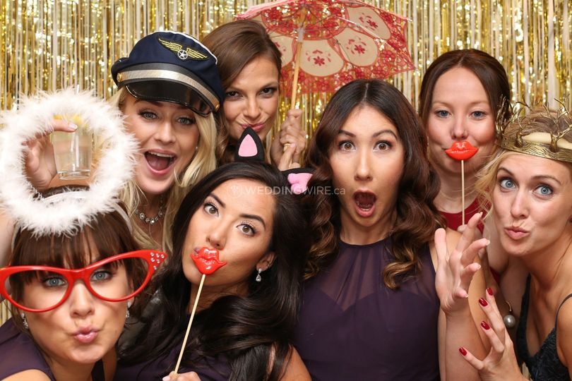 Candid Snap Photo Booth Company