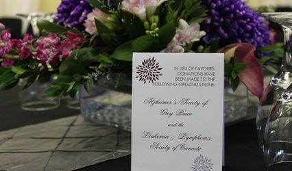 K + S custom cakes and invitations