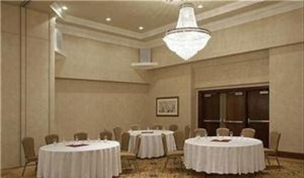 Hamilton Plaza Hotel and Conference Center