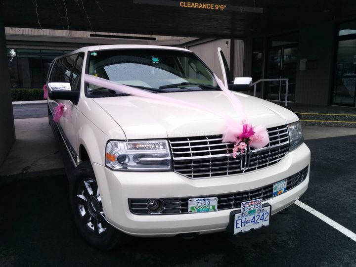 Destiny Limousine