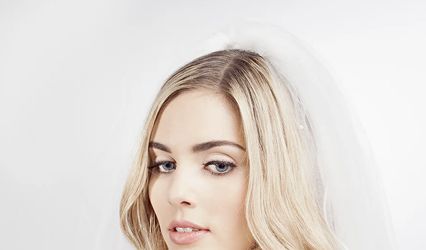 Suzanne McKay Beauty