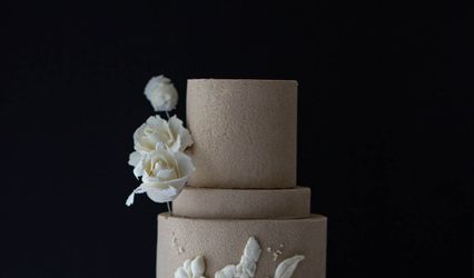 Wild & Whelm Cake Design Studio Inc.