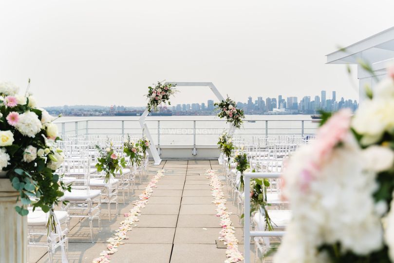 Pinnacle Hotel at the Pier North Vancouver