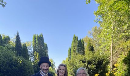 Ontario Wedding Officiant