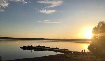 Gullrock Lake Lodge