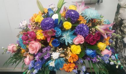 CR Flowers & Gifts