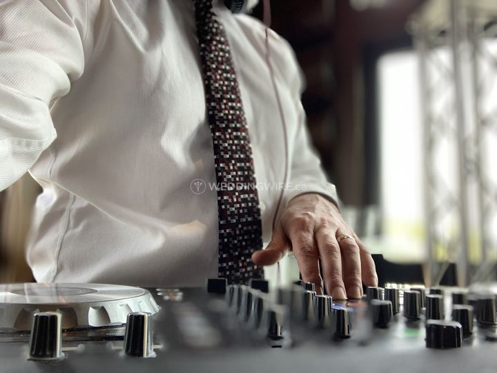 Big & Rich DJ Service