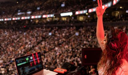 Meneo Music Group - Flavia Abadía