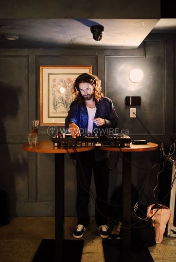 Mr. Stee DJ