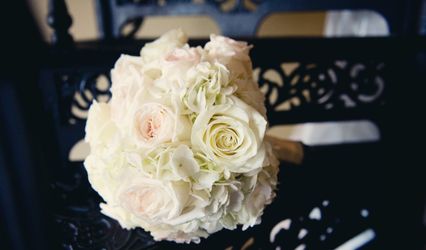 Oleander Floral Design