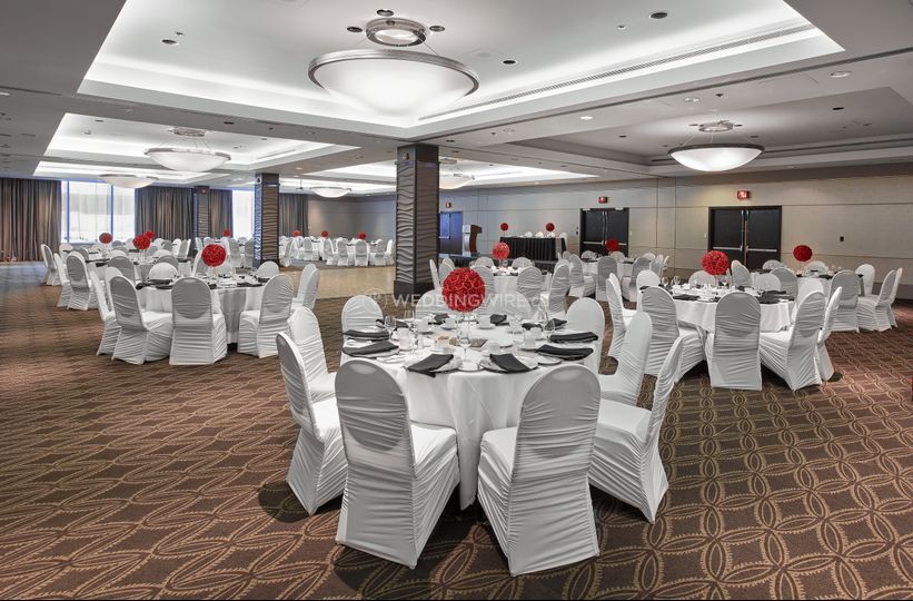 Delta Edmonton Centre Suite Hotel