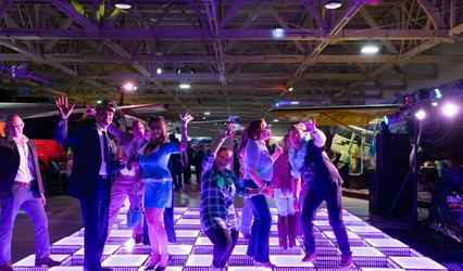 Crazy Darrell's Entertainment