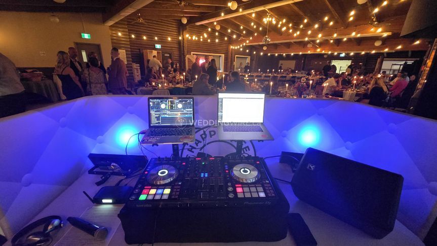 Happy Life Entertainment