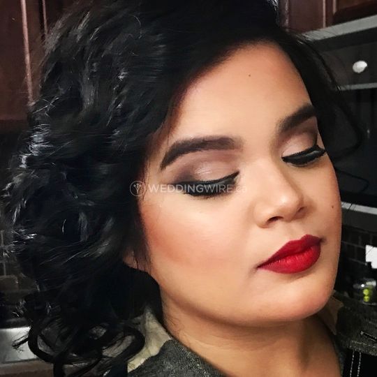 Sana's Makeup and Hair