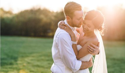 Bear & Sparrow Photography