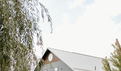 Barn Swallow Fields at Thatcher Farms