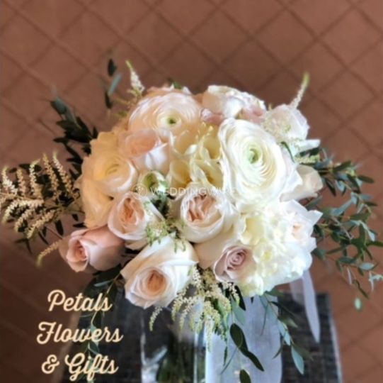 Petals Flowers & Gifts