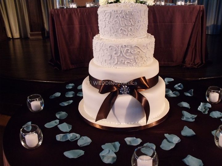 Cakes By Carmela