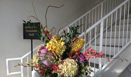 In Full Bloom Florists