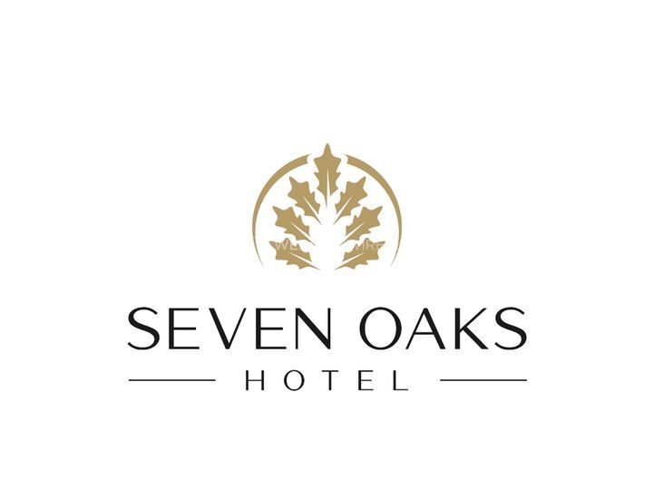 Seven Oaks Hotel