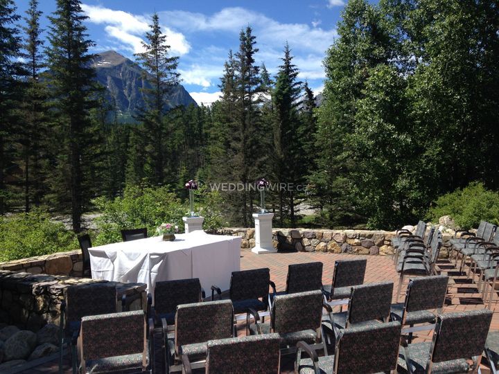 Lake Louise Inn