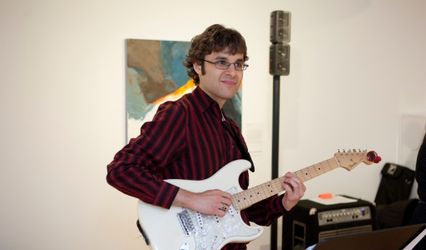 Travis Baynham - Solo Guitarist