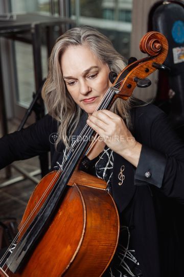 Ten Strings and a Bow - Cello & Guitar Duo