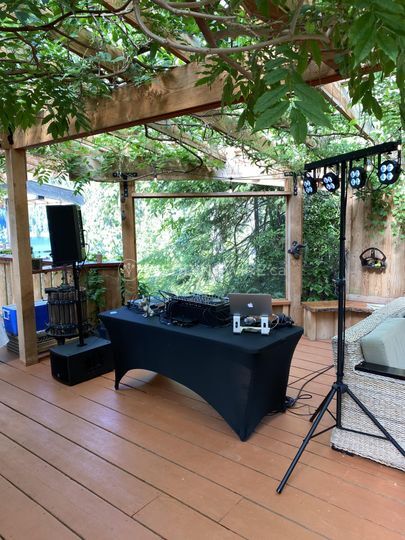 Dazi Creative - Photo Booth & DJ Services