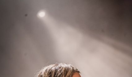 Lea Longo Lounge Wedding Singer and DJ Entertainment