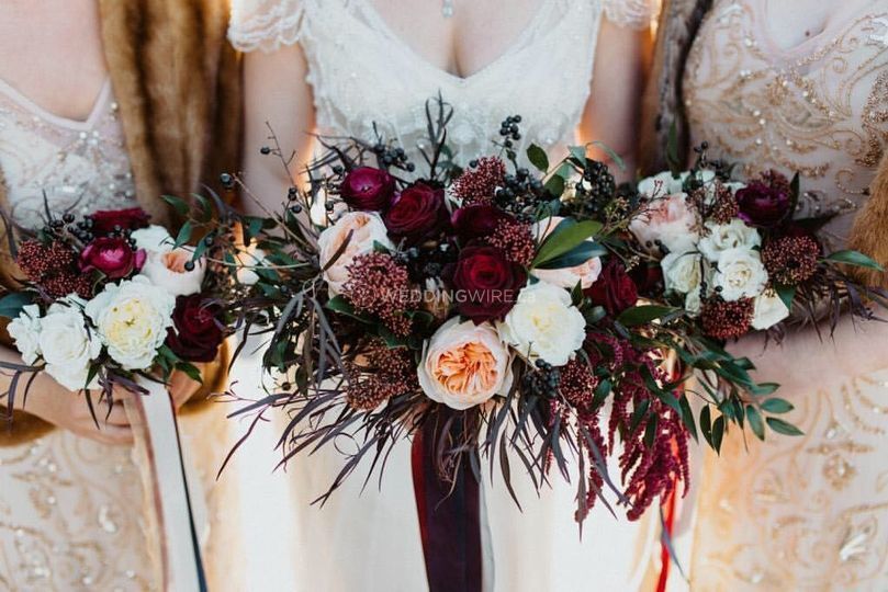 Oak & Lily Flowers