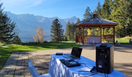 The Calgary Wedding DJs