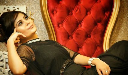 Bronzed beauty by Richa