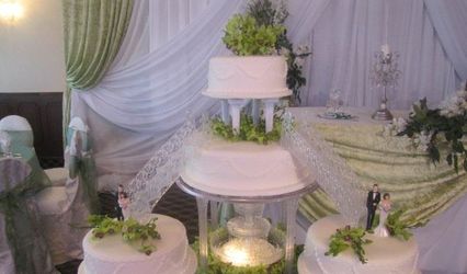 Royal Cakes by Annette