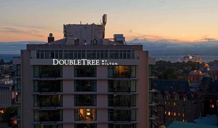 DoubleTree by Hilton Hotel & Suites Victoria