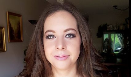 Nadine Starr Makeup Artist