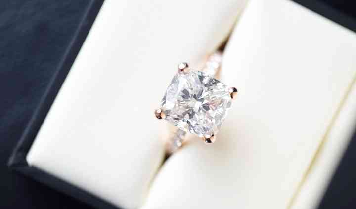Cavalier Jewellers Jewelry Vancouver Weddingwire Ca