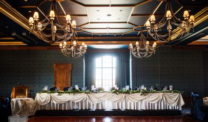 Eszter Czibok Designs