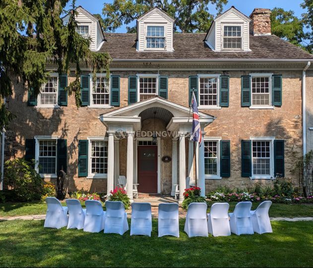 Nelles Manor